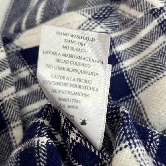 RAILS Navy Blue White PLAID Flannel Button Up SHIRT S Outdoor Casual Hiking - Picture 11 of 12